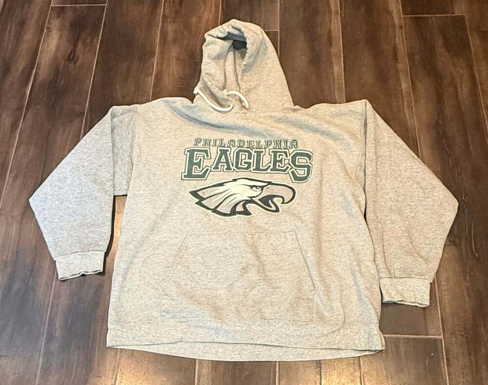 Philadelphia Eagles NFL Team Apparel Gray Graphic Pullover Hoodie Sweatshirt
